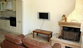 Cottage in Umbria - Image 2