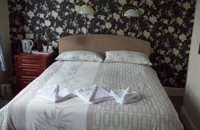 The Crown Hotel in Royal Wootton Bassett - Image 2