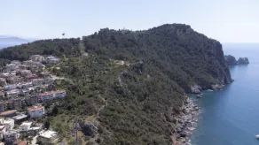 Flat With Sea Nature View and Balcony in Alanya - Image 4