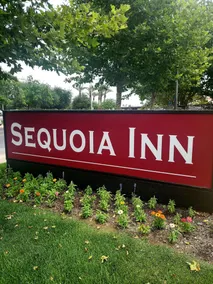 Sequoia Inn - Image 5