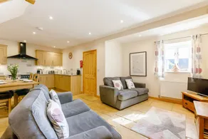 Rose Cottage - Image 5