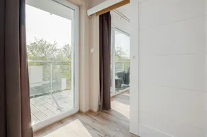 Nadbrzezna Apartments by Renters - Image 5