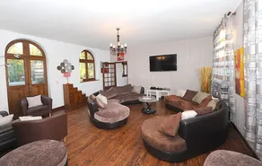 Mansion With in Vernou sur brenne With Pool Access Enclos - Image 3