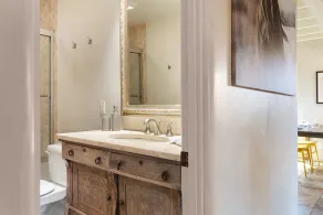 Reposado - Kiva Fireplace, Walk Everywhere, Adorable Patio - NEW LISTING - Image 5