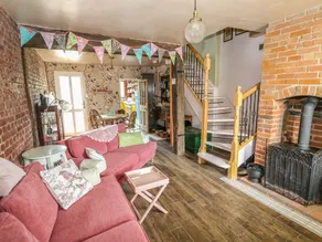 Cherry Cottage - Image 3
