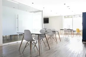 Beautiful Condo Perfect Location at Santa Fe - Image 4