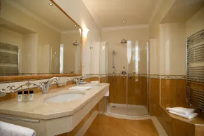 Zvon Design Suites - Image 3