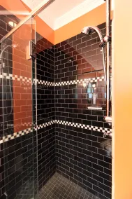 Deerfield House - Image 3