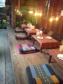 Suk11 Hostel - Image 5