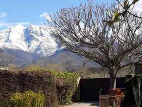 House With 3 Bedrooms in Candeleda, With Wonderful Mountain View and Enclosed Garden - Image 4