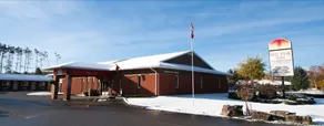Red Pine Inn Alliston - Image 4