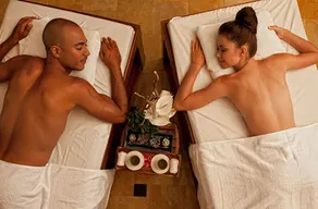 Thara Patong Beach Resort & Spa - Image 3