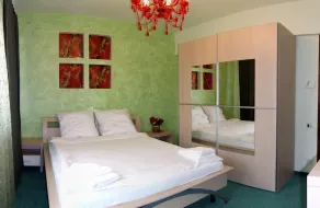 Agentia H Accommodation - Image 4