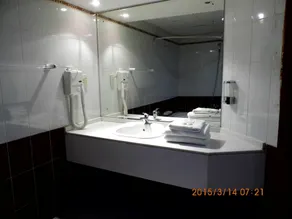 Al Zahabiya Hotel Apartments - Image 4