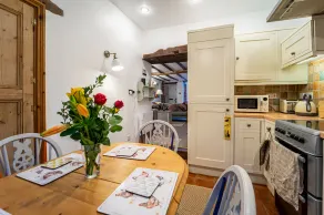 Derenham Cottage - Image 3
