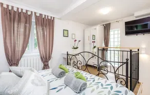 Awesome Home in Matulji With Wifi and 1 Bedrooms - Image 2