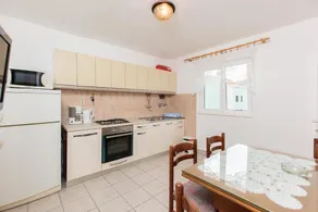 Apartments Marija Vinisce - Image 3