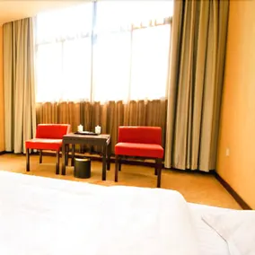 Yangguang Langhao Business Hotel - Image 4