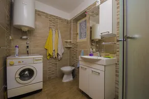 A4 Goga 1 two bedroom apartment near the beach and the sea - Image 4