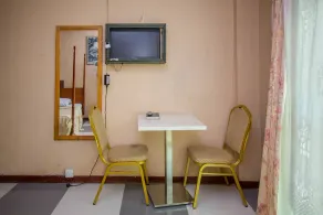 La Grand Chez Johnson Hotel Muyenga - Image 3