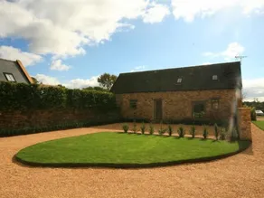 The Old Milking Barn - Image 4