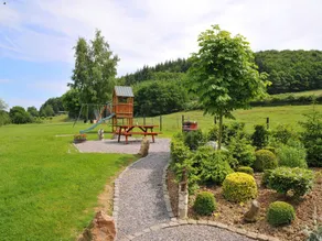 Holiday Home in Hampteau With Garden - Image 2