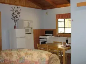 Woody Grange Chalets - Image 3