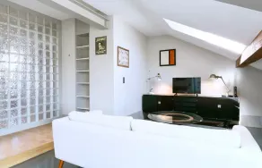 Domino Luxury Residence in City Center - Image 2