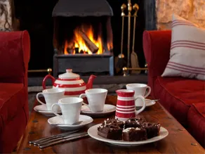 Luxurious Holiday Home in Crickhowell Garden - Image 4