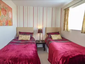 Cefn Farm Cottage - Image 2
