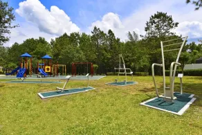 Tree Top Retreat - Image 2