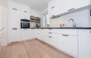 Nice Home in Milna With 4 Bedrooms, Outdoor Swimming Pool and Heated Swimming Pool - Image 3