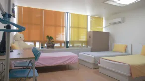 Justin House - Image 4