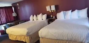 Hampton Harbor Motel - Image 4