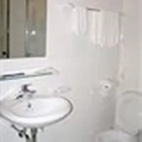 Thanh Binh Hotel - Image 2