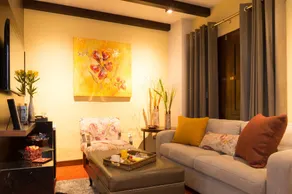 Costana 702 Hotel Boutique - Image 4