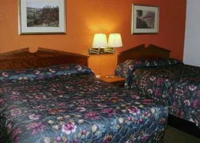 Econo Lodge - Elk City - Image 4