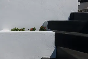 Grande Solstice Luxury Suites - Image 4