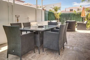 214 La Quinta, 3 bed villa with heated pool, air con and wi-fi - Image 3
