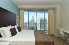 Luxury Escape at Chevron Towers - Image 2