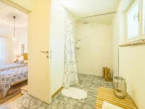 Peaceful Holiday Home in Umag With Swimming Pool - Image 2