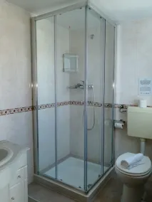 Ocean's 7-Lagos Guest House - Image 2