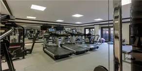 Global Luxury Apartments near Mill River Park - Image 5