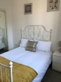 Apex Variety Gate Apartment - Image 2