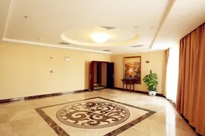 Sanya Hawaii Hotel - Image 2