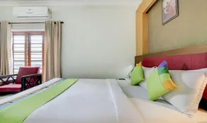 NANDANAM PARK HOTEL - Image 4