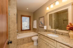 Endless Summers ~ Fabulous Oasis With a Designers Touch! - Image 4