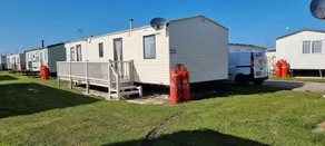 Lovely Caravan at Ingoldmells Just Behind Sealands - Image 4