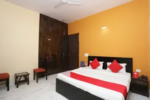 Moon Light by OYO Rooms - Image 2
