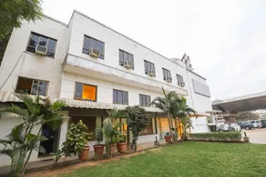 OYO 2494 Hotel Shree Plaza - Image 4
